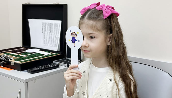 Проверка зрения у детей