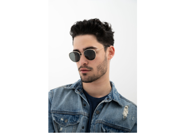 INVU IB12515C с чехлом 20201 Солнцезащитные очки