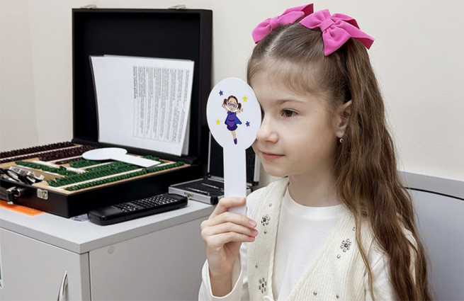 Проверка зрения у детей