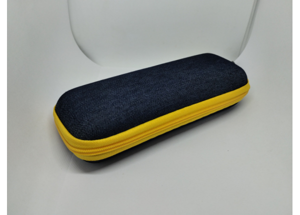 Футляр для очков MC1020