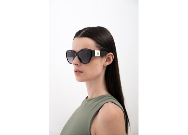 INVU IB22526A с чехлом 20201 Солнцезащитные очки