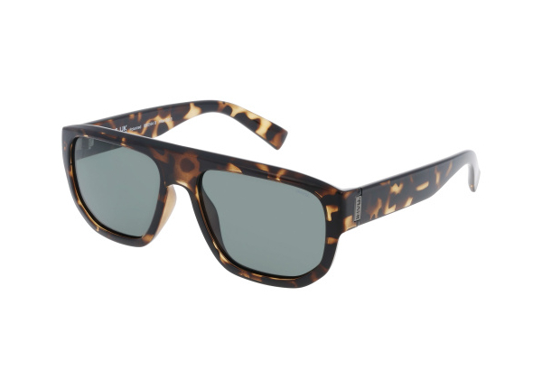 INVU IB22564B с чехлом 20201 Солнцезащитные очки 