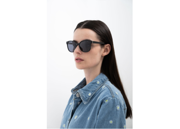 INVU IB22504A с чехлом 20201 Солнцезащитные очки