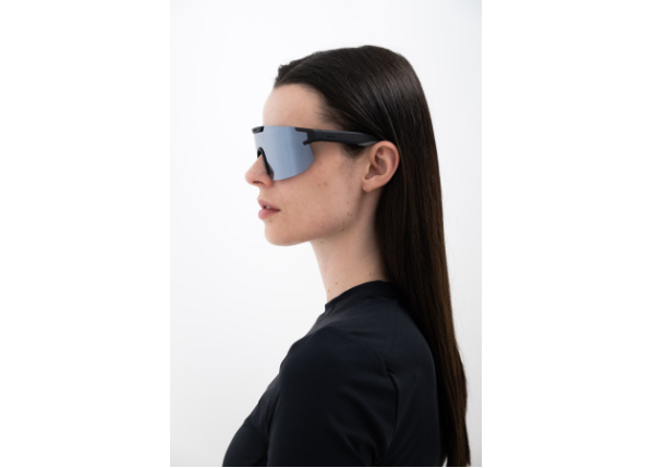 INVU IA22500A с чехлом 20063 Солнцезащитные очки