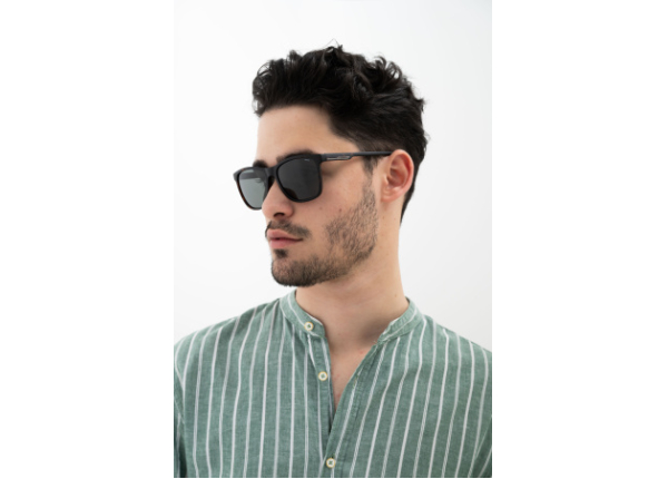 INVU IB22537B с чехлом 20042 Солнцезащитные очки