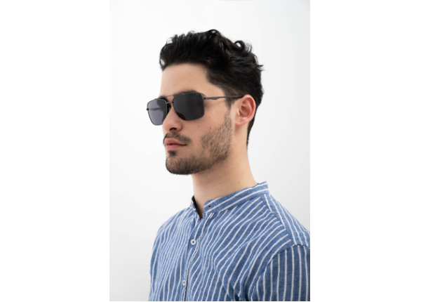 INVU IB12518B с чехлом 20201 Солнцезащитные очки