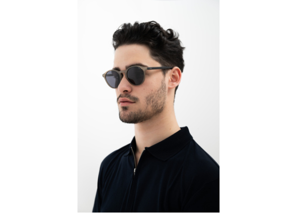 INVU IB22536C с чехлом 20201 Солнцезащитные очки